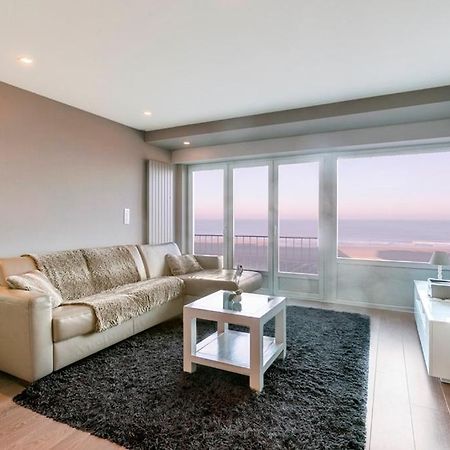 Montezuma Luxe Studio Met Frontaal Zeezicht Zonder Aparte Slaapkamer Apartment Oostende Bagian luar foto
